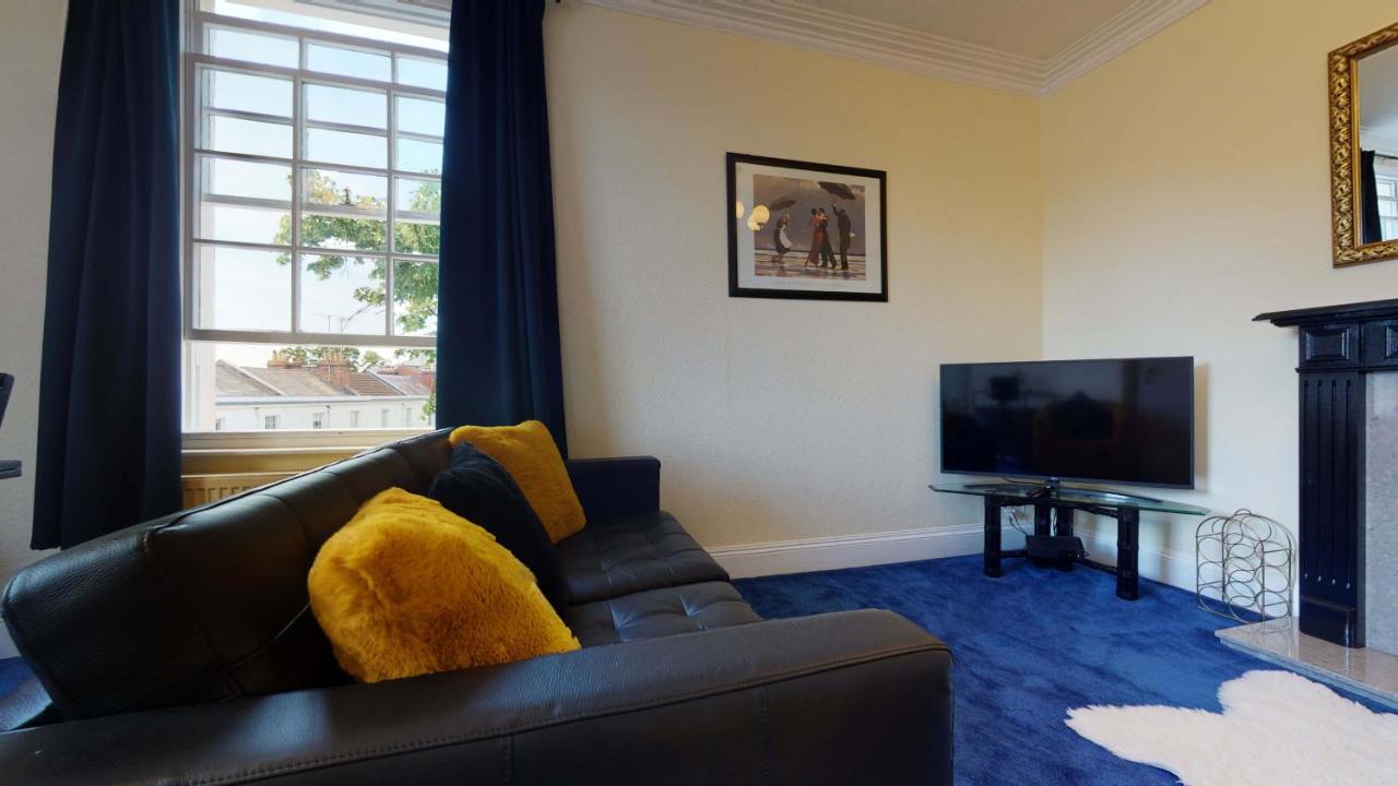 Portland Street Apartment เลมิงตันสปา ภายนอก รูปภาพ