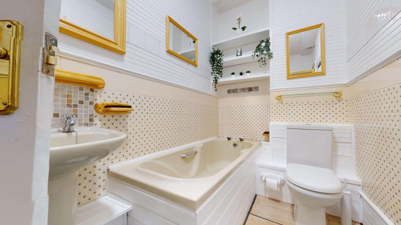 Portland Street Apartment เลมิงตันสปา ภายนอก รูปภาพ